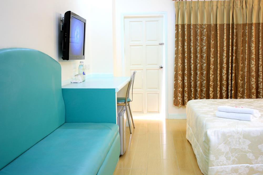 P.A. Ville Hotel Nakhon Sawan Exteriör bild